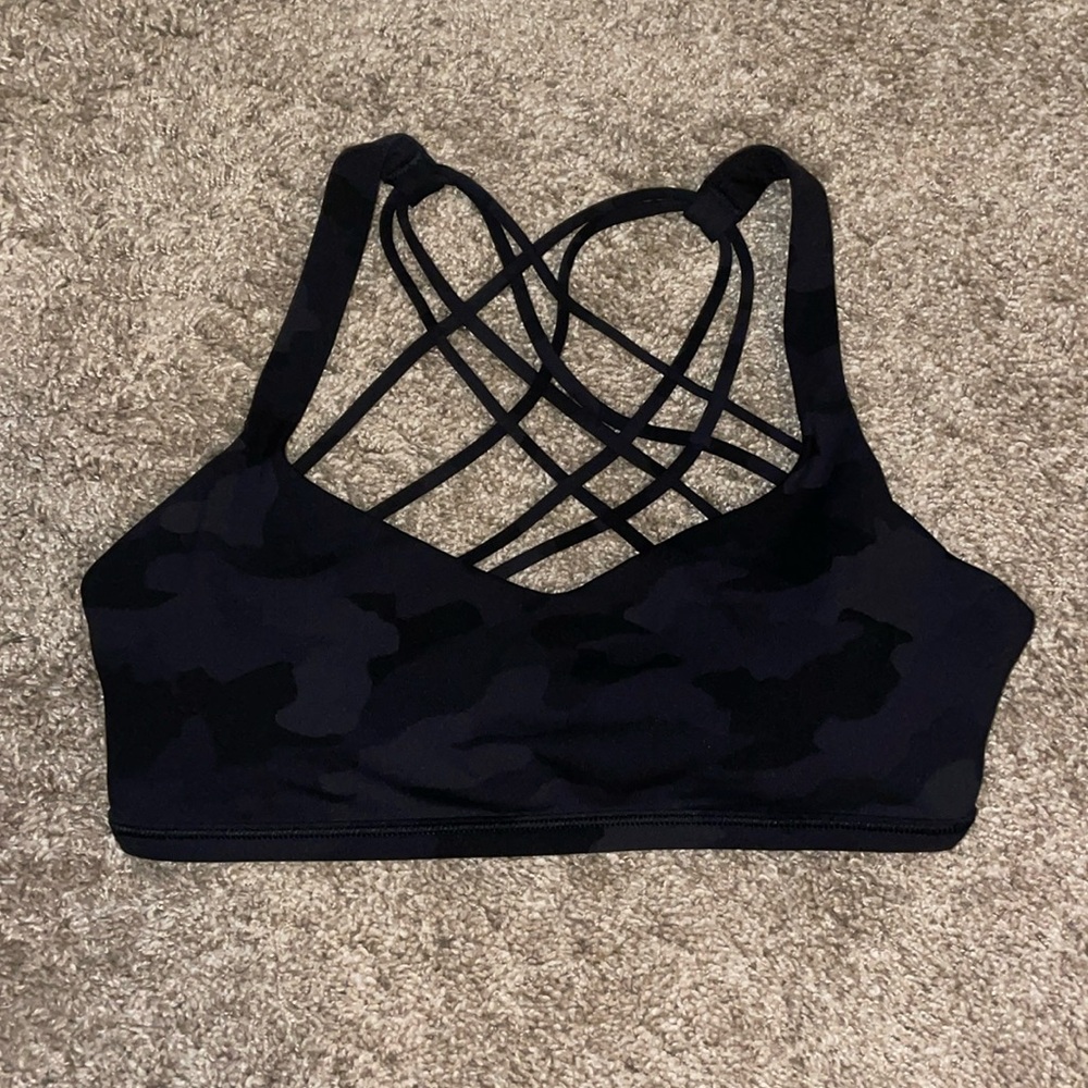 Lululemon Free to be Wild Bra